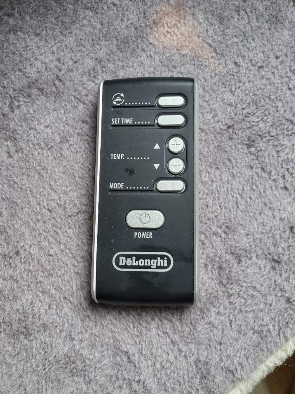 DeLonghi 158002 Remote Control Portable AC Air Conditioner 6 Button TESTED BIN D